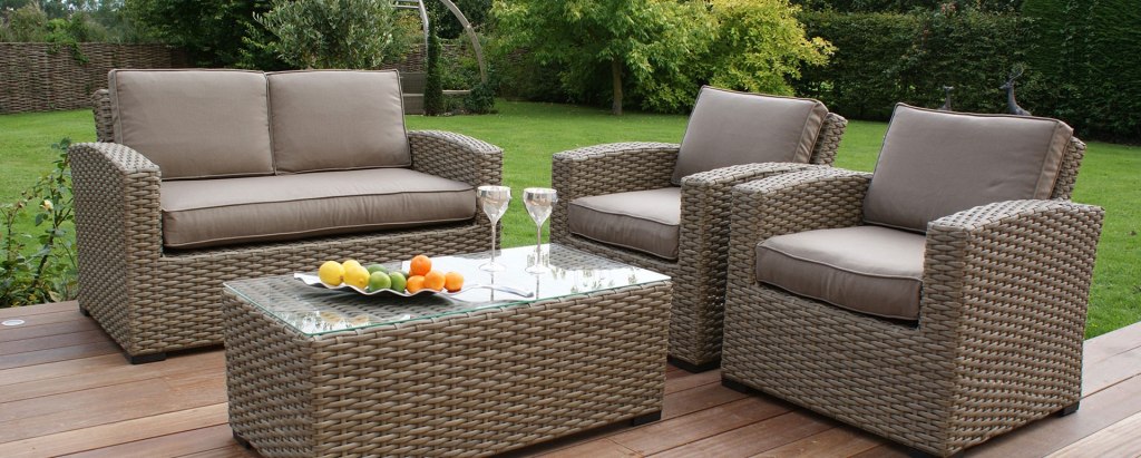garden furniture Dubai